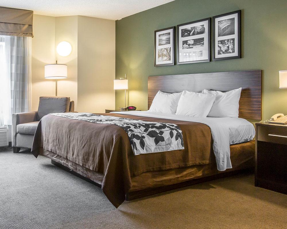Sleep Inn & Suites Queensbury - Lake George Екстериор снимка