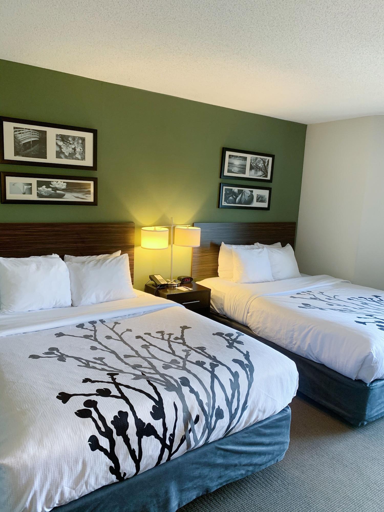 Sleep Inn & Suites Queensbury - Lake George Екстериор снимка