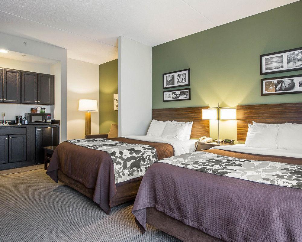 Sleep Inn & Suites Queensbury - Lake George Екстериор снимка
