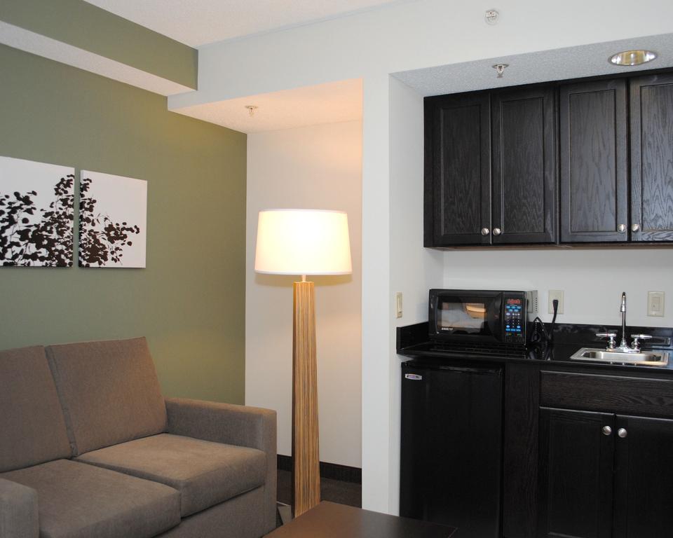 Sleep Inn & Suites Queensbury - Lake George Екстериор снимка